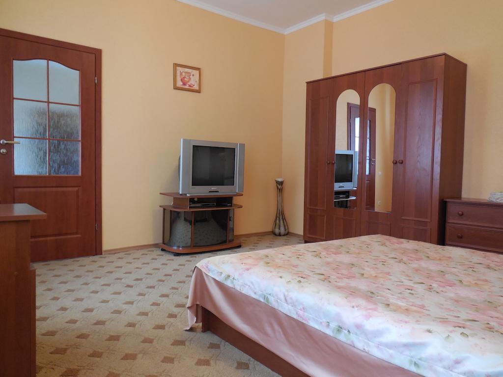 Ekaterininskaya Apartments Odesa Room photo